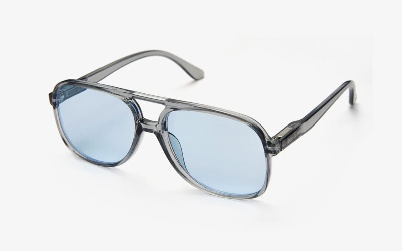 Alternative view of Aviator XL